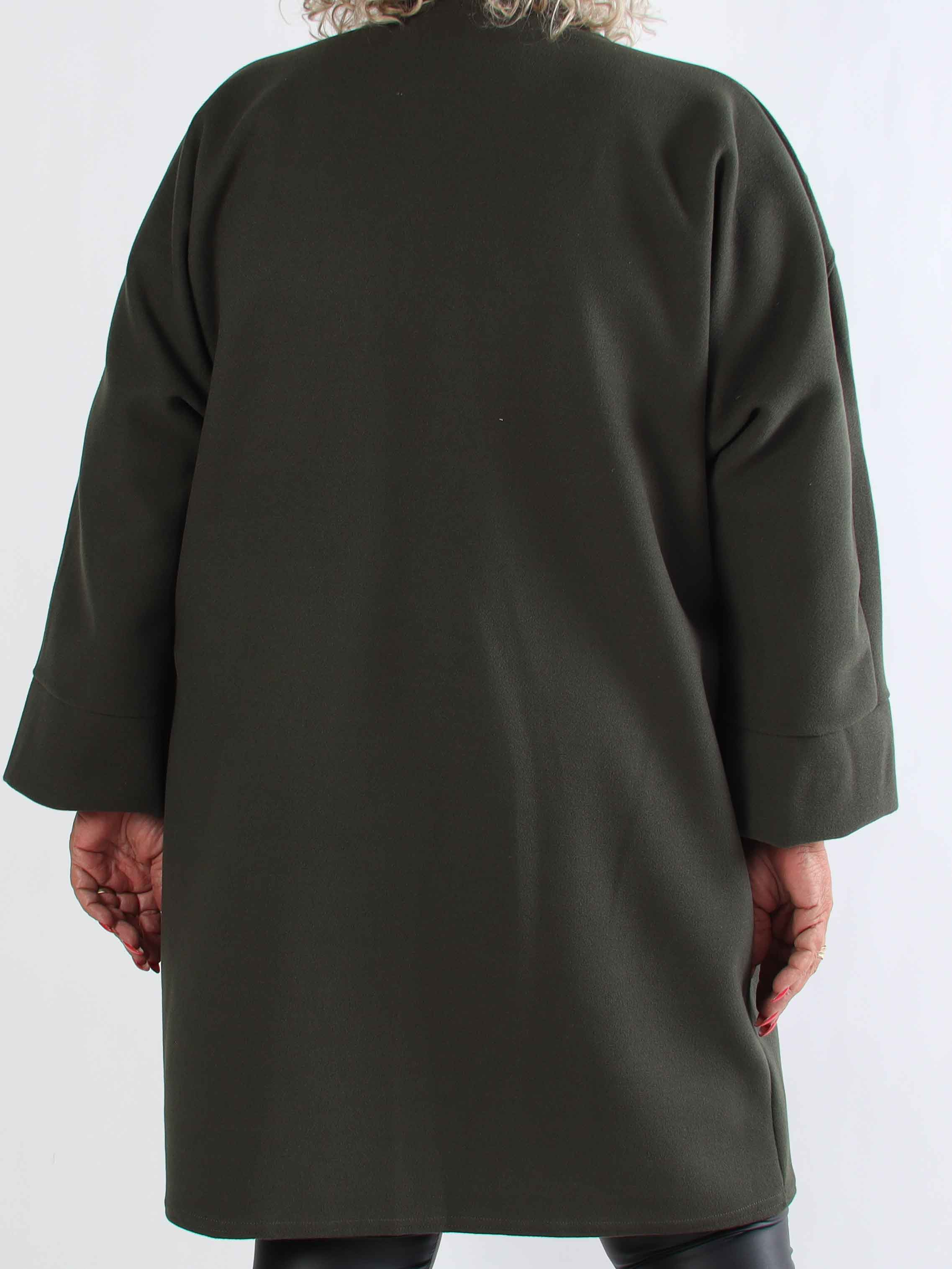 Annah Midi - Plus size frakke med tydelige syninger og lommer
